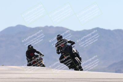 media/Oct-13-2025-Moto Forza (Mon) [[a66d839500]]/3-B Group/Session 4 (Turn 9)/